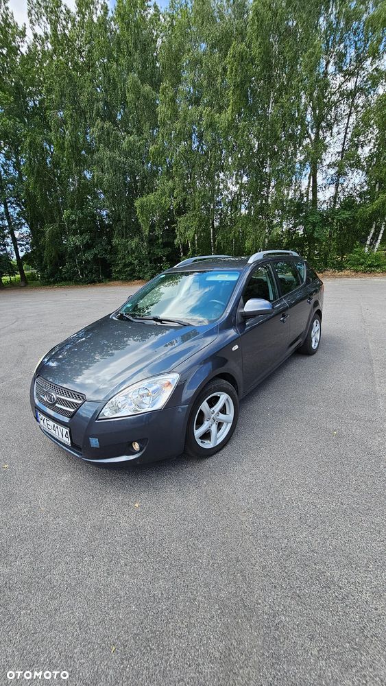 Kia Ceed 1.6 Crdi Comfort + - 3