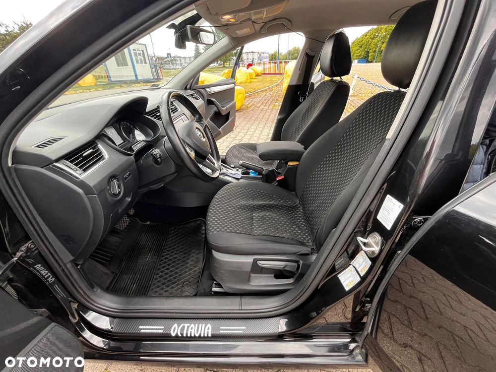 Skoda Octavia - 21