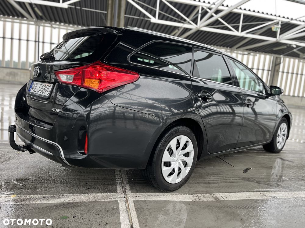 Toyota Auris 1.6 Valvematic Comfort - 5