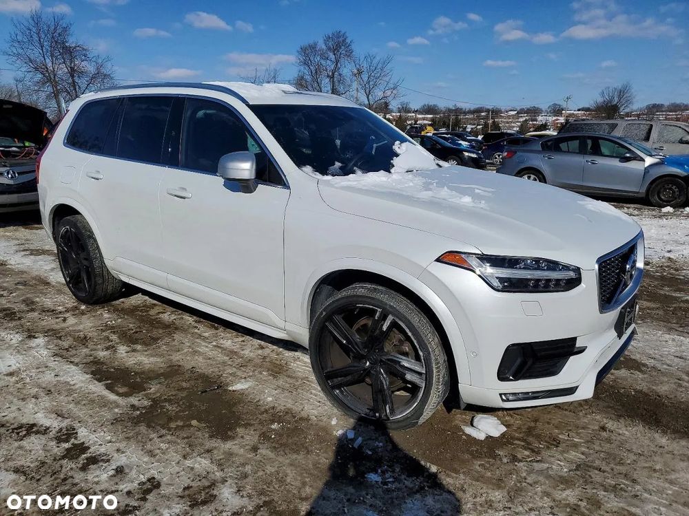 Volvo XC 90 T5 AWD Geartronic Momentum - 1