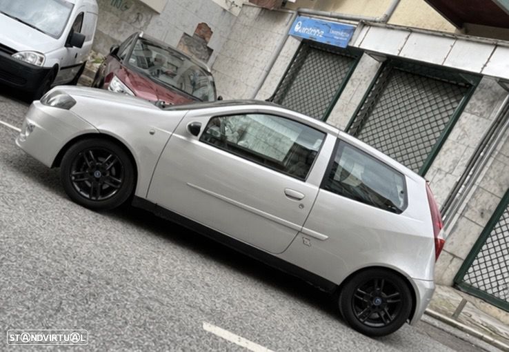 Fiat Punto 70 JTD Multijet Dynamic - 1