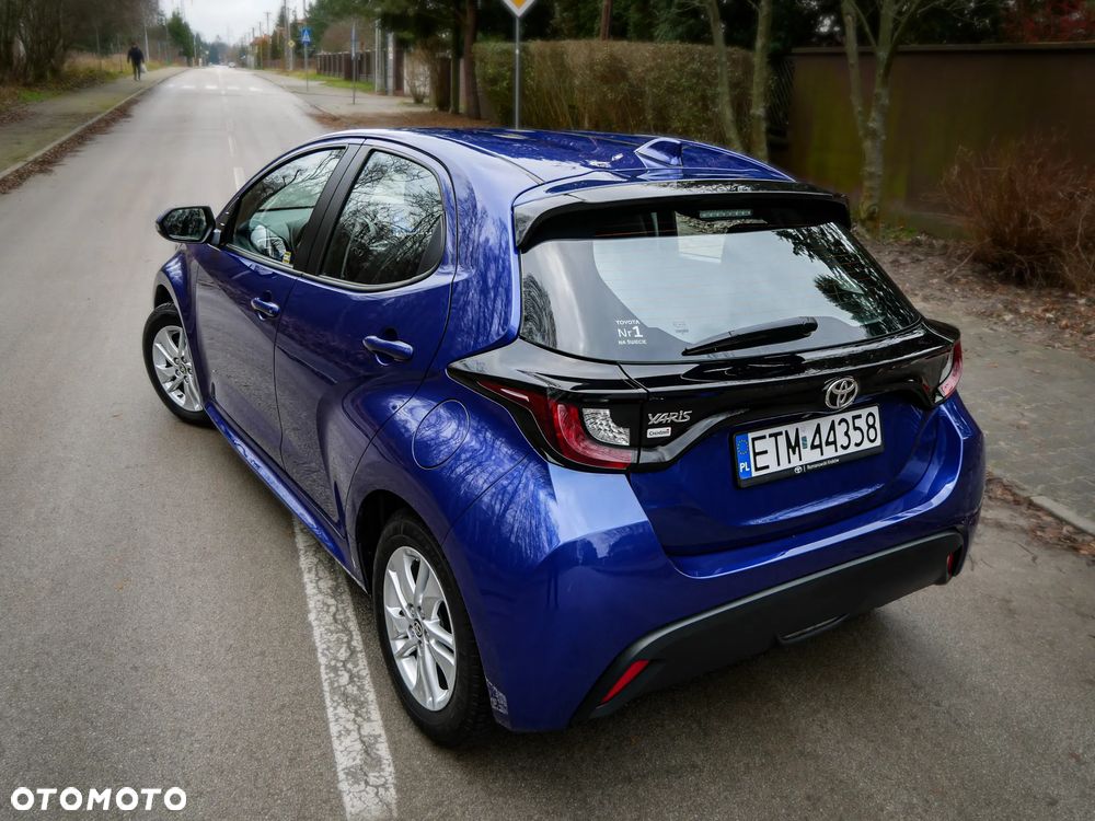 Toyota Yaris - 25
