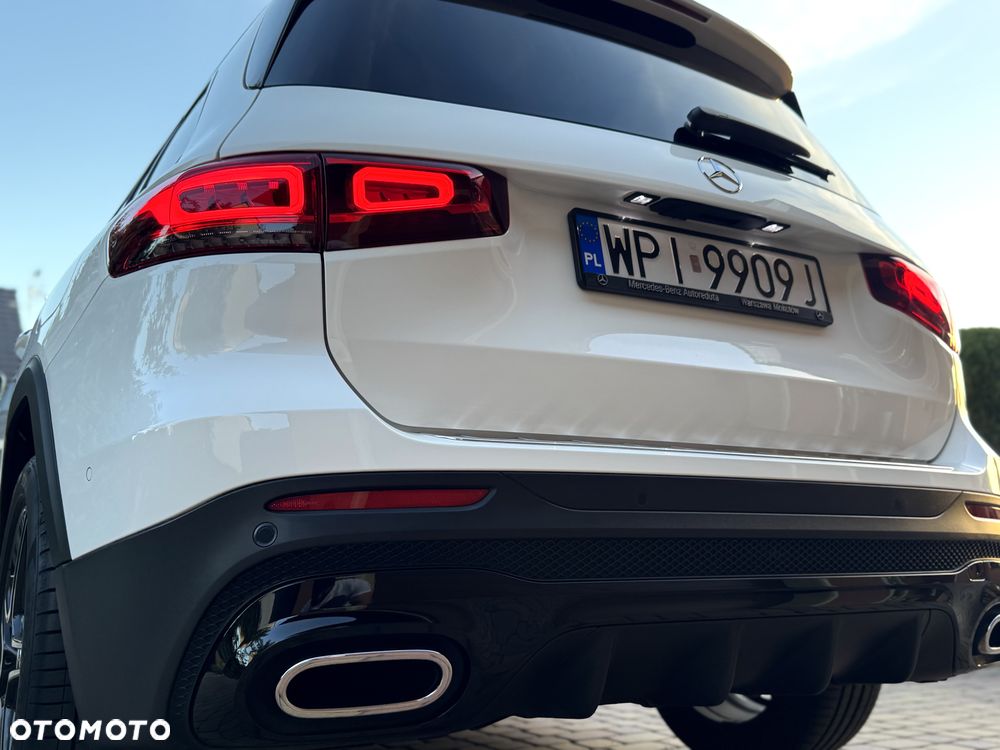 Mercedes-Benz GLB - 30