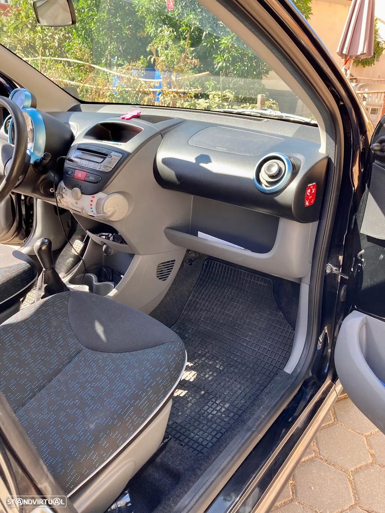 Peugeot 107 1.0 Urban Style - 3