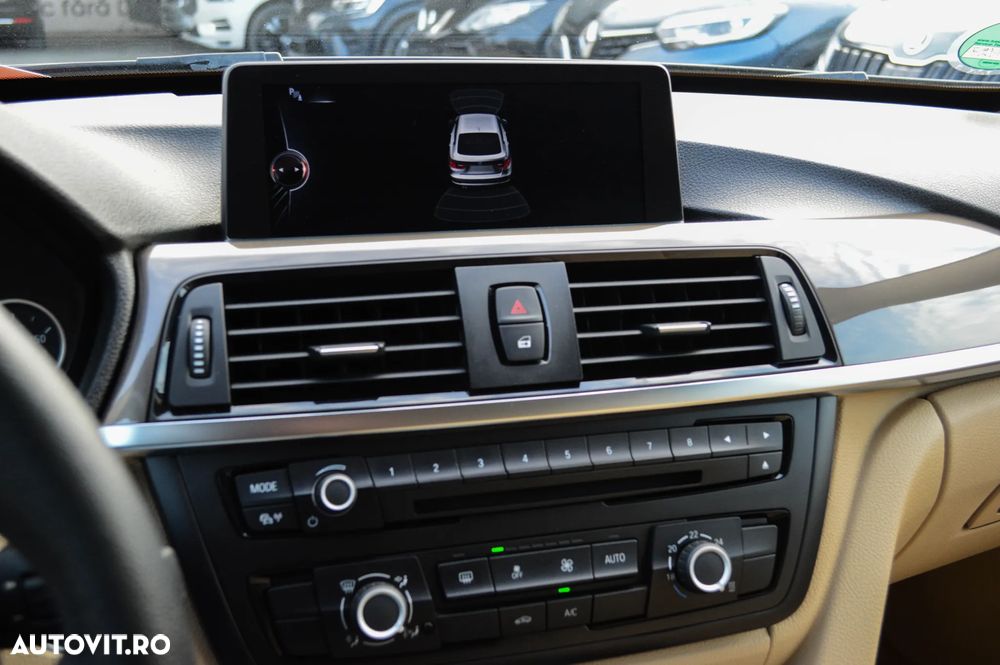 BMW Seria 3 320d Sport-Aut. Luxury Line - 8