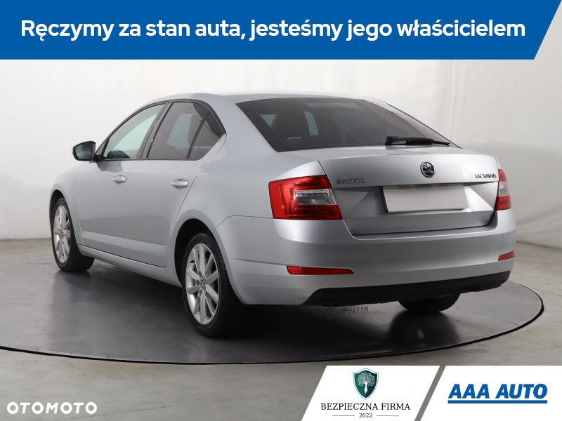 Skoda Octavia - 6