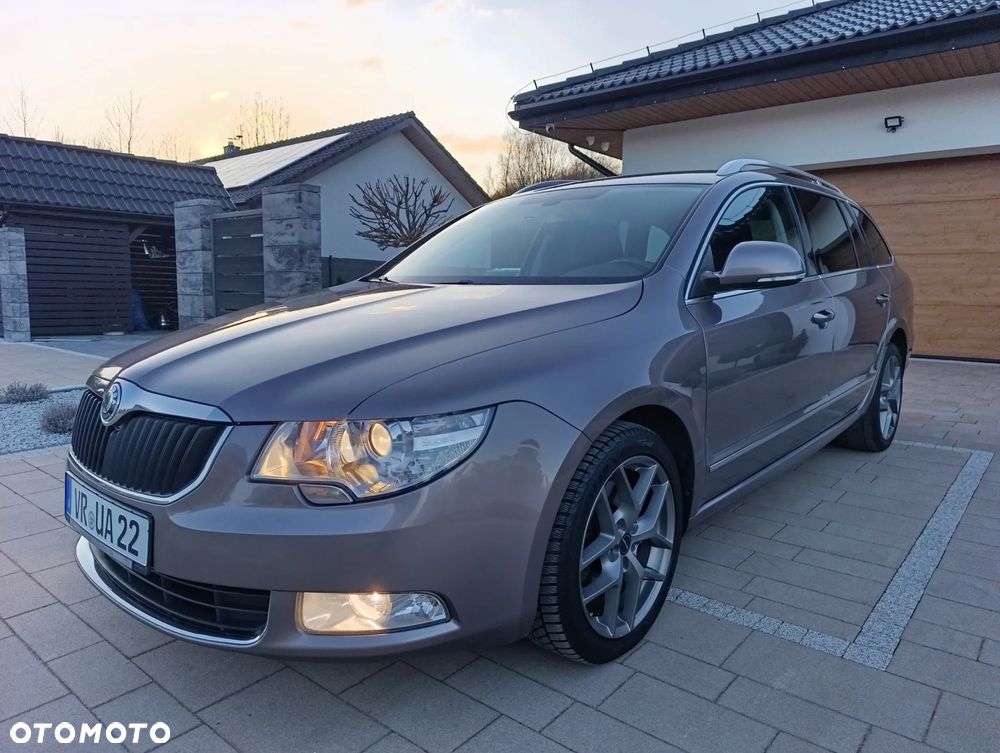 Skoda Superb - 19