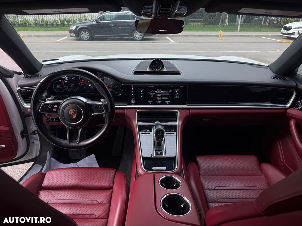 Porsche Panamera - 14