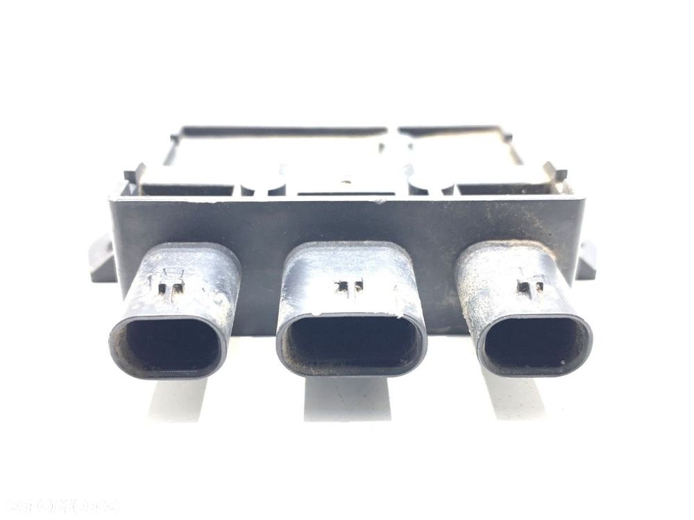 MODUŁ KLAPY  BMW 5 (G30, F90) 2016 - 2022 518 d Mild-Hybrid 110 kW [150 KM] Hybryda silnik Diesla / - 2