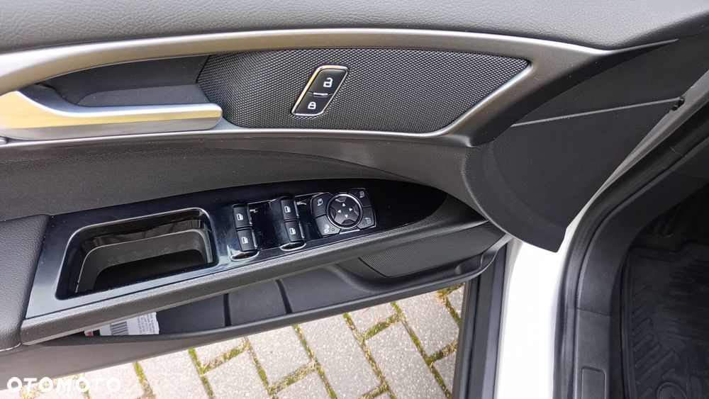 Ford Mondeo 2.0 TDCi ECOnetic Start-Stopp Trend - 16