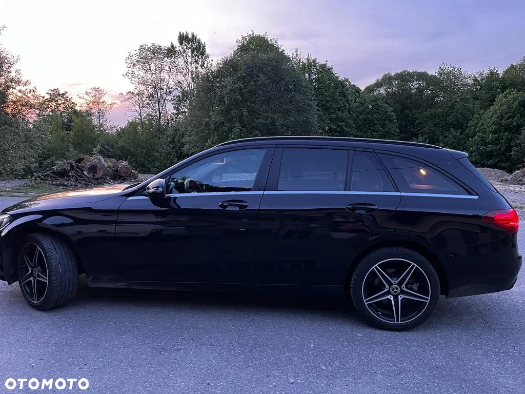 Mercedes-Benz Klasa C 250 d 4-Matic 9G-TRONIC - 16