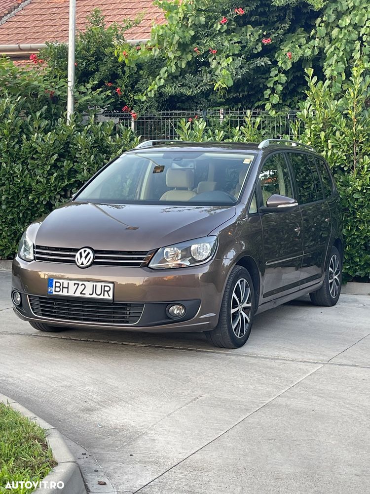 Volkswagen Touran 1.6 TDI DSG Highline - 2