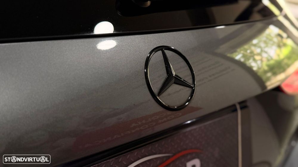 Mercedes-Benz C 300 - 36