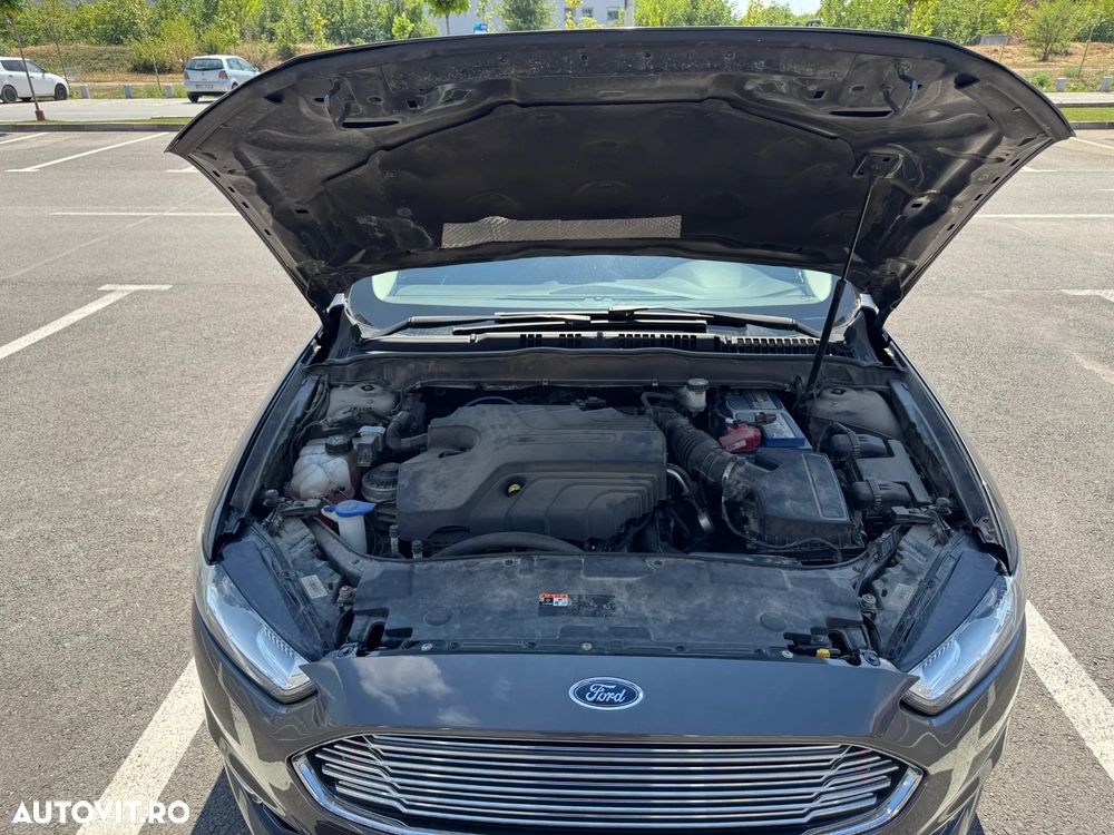 Ford Mondeo 2.0 TDCi Powershift Titanium - 32