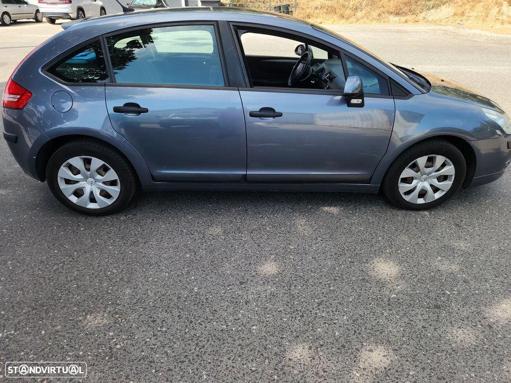 Citroën C4 1.6 HDi SX - 3