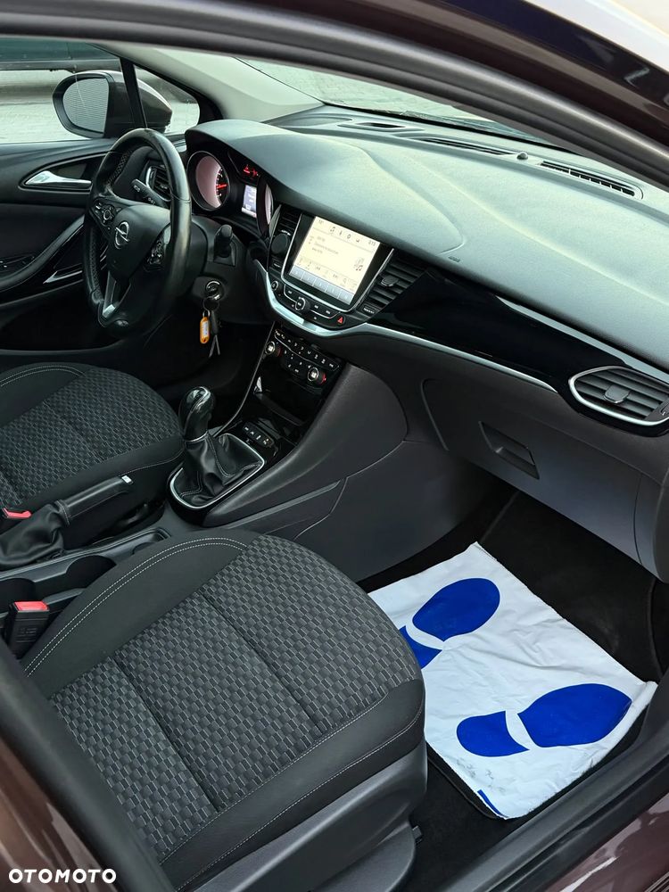Opel Astra - 18
