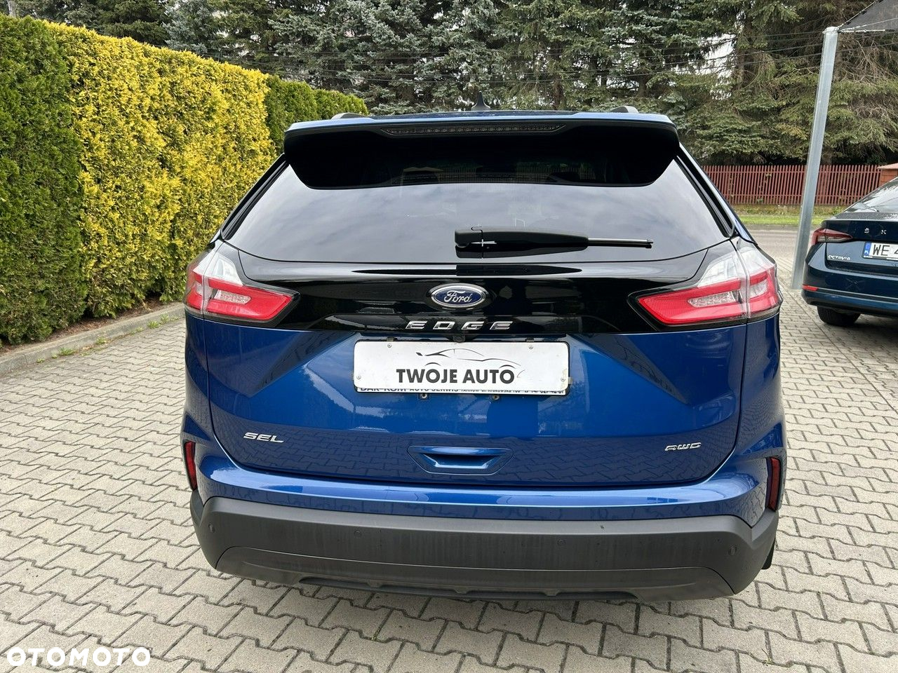 Ford Edge - 12