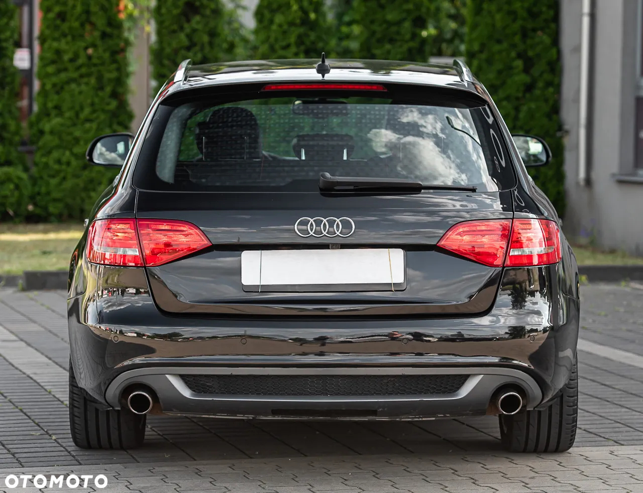 Audi A4 Avant - 11