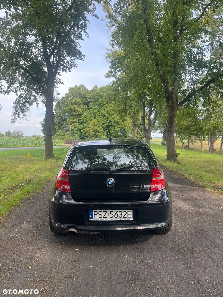 BMW Seria 1 118i - 4