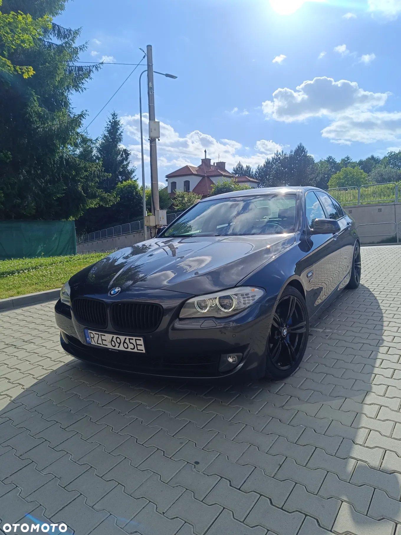 BMW Seria 5 528i xDrive - 2