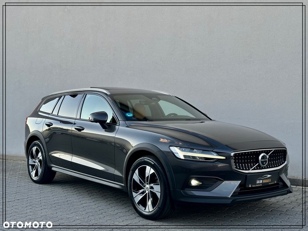Volvo V60 ver-b4-d-awd-ultimate - 3