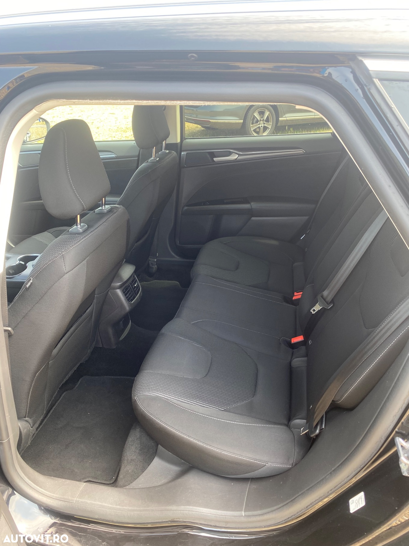 Ford Mondeo 2.0 EcoBlue Titanium - 6