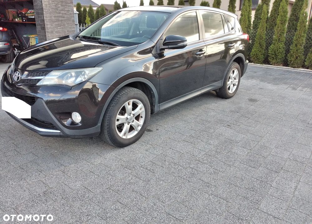 Toyota RAV4 - 1