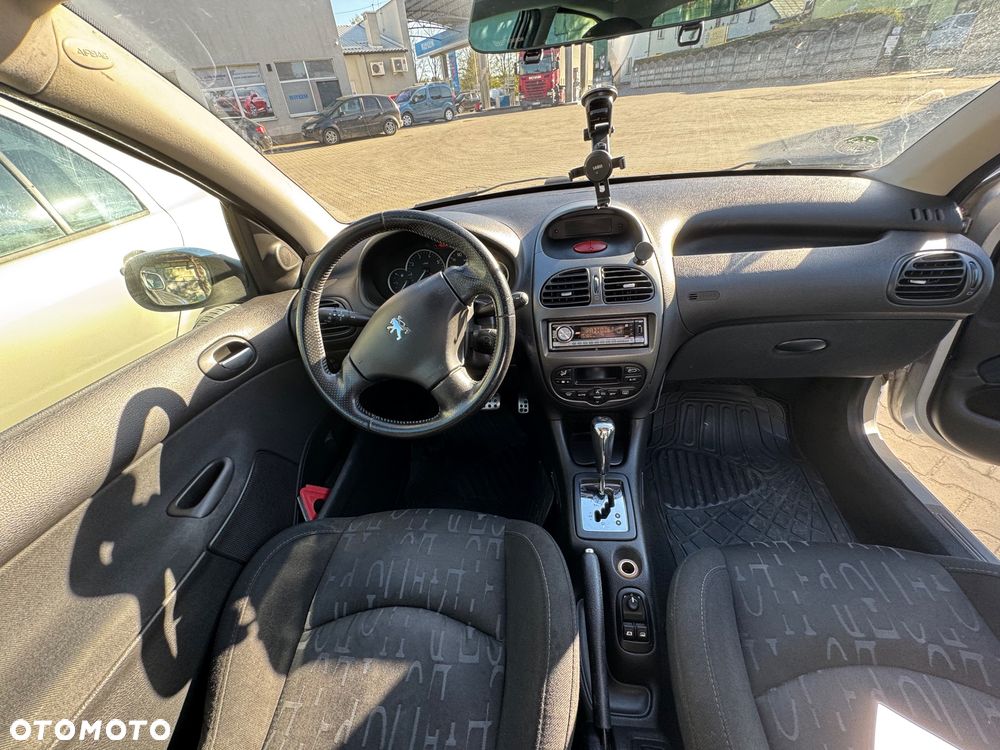 Peugeot 206 - 7