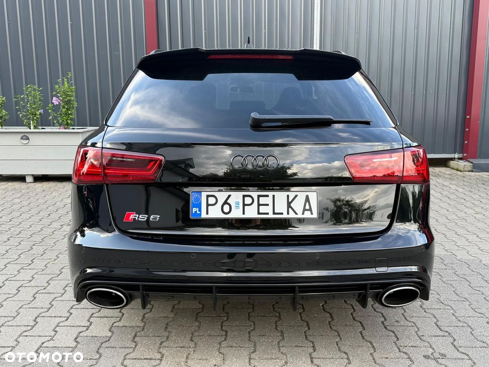 Audi RS6 Avant - 7
