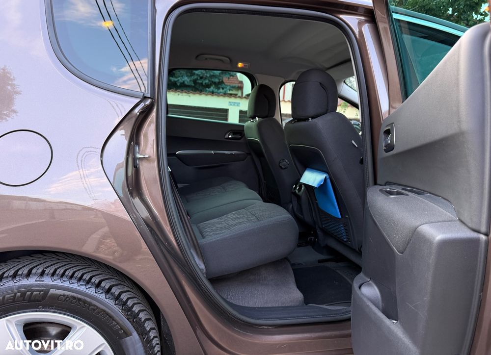 Peugeot 3008 HYbrid4 2.0 HDI FAP ETG + Electric - 9