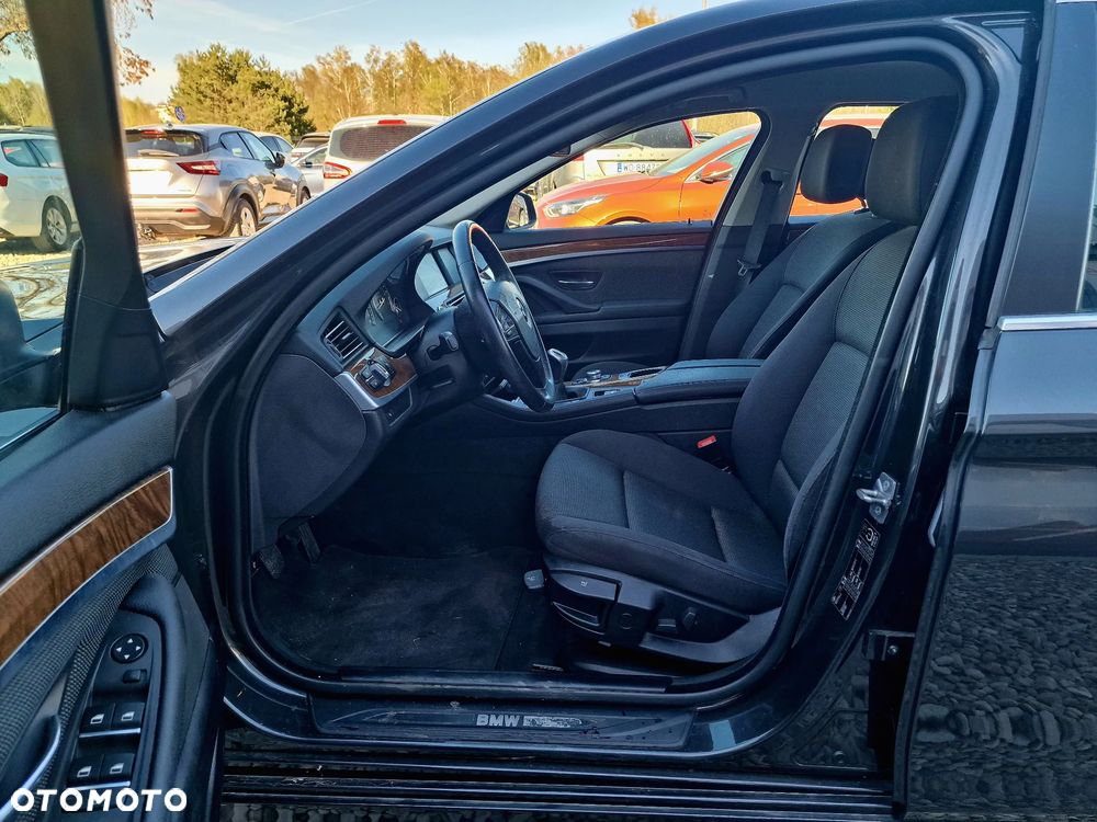 BMW Seria 5 - 11
