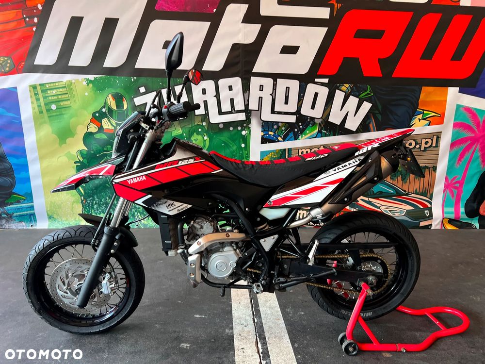 Yamaha WR - 16