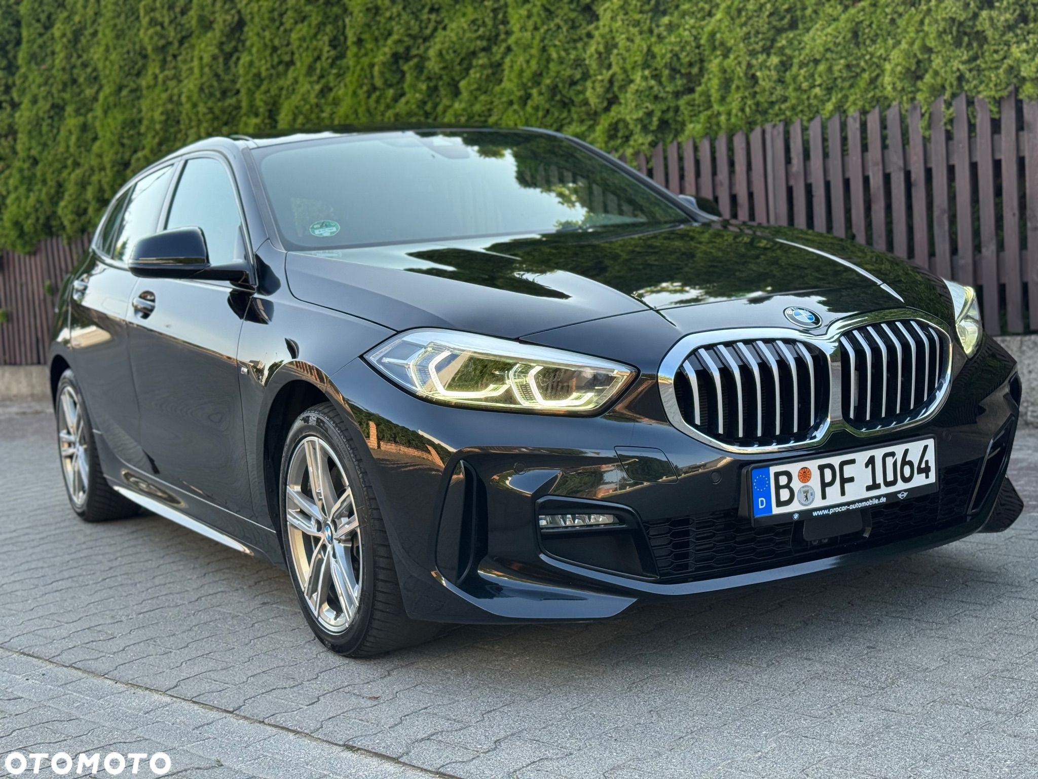 BMW Seria 1 120d M Sport - 1