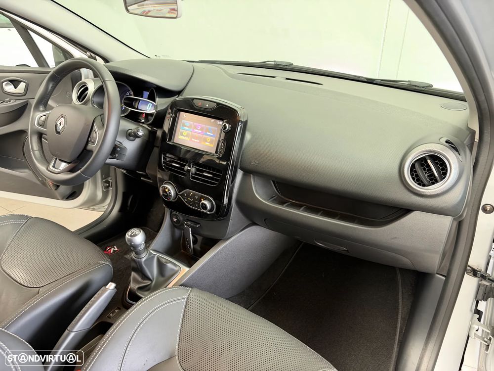 Renault Clio Sport Tourer (Energy) TCe 90 Start & Stop INTENS - 20