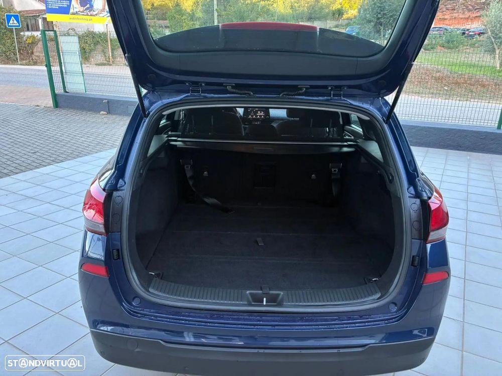 Hyundai i30 1.6 CRDi STyle - 29