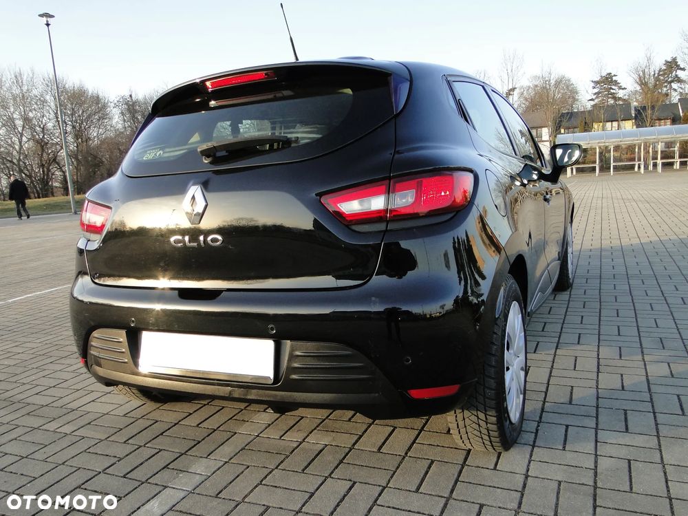 Renault Clio 1.2 16V 75 LIMITED 2018 - 28