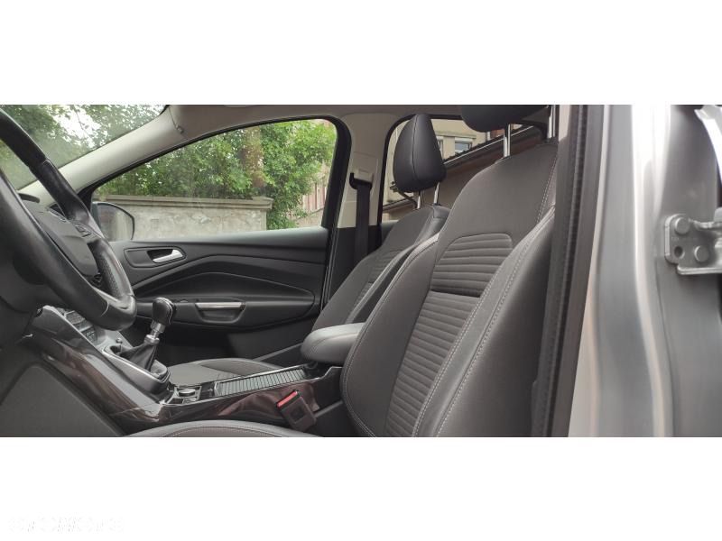 Ford Kuga 2.0 TDCi AWD Titanium - 13