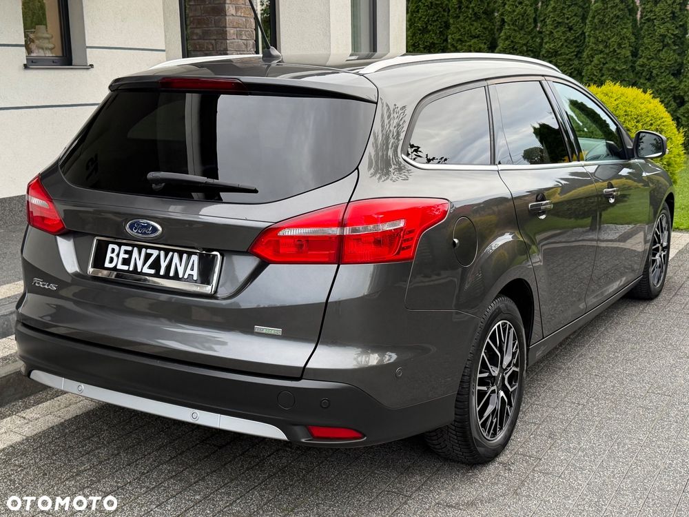 Ford Focus 1.0 EcoBoost STart-Stopp-System TITANIUM DESIGN - 19