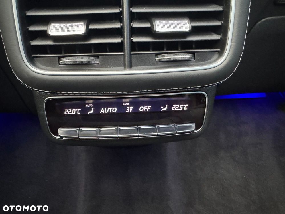 Mercedes-Benz GLS AMG 63 4-Matic+ - 24
