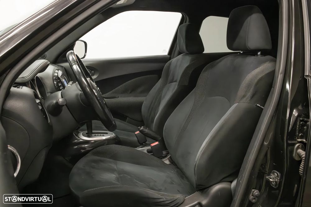 Nissan Juke 1.6 N-Connecta P.E.2 Black T.Xtronic - 9