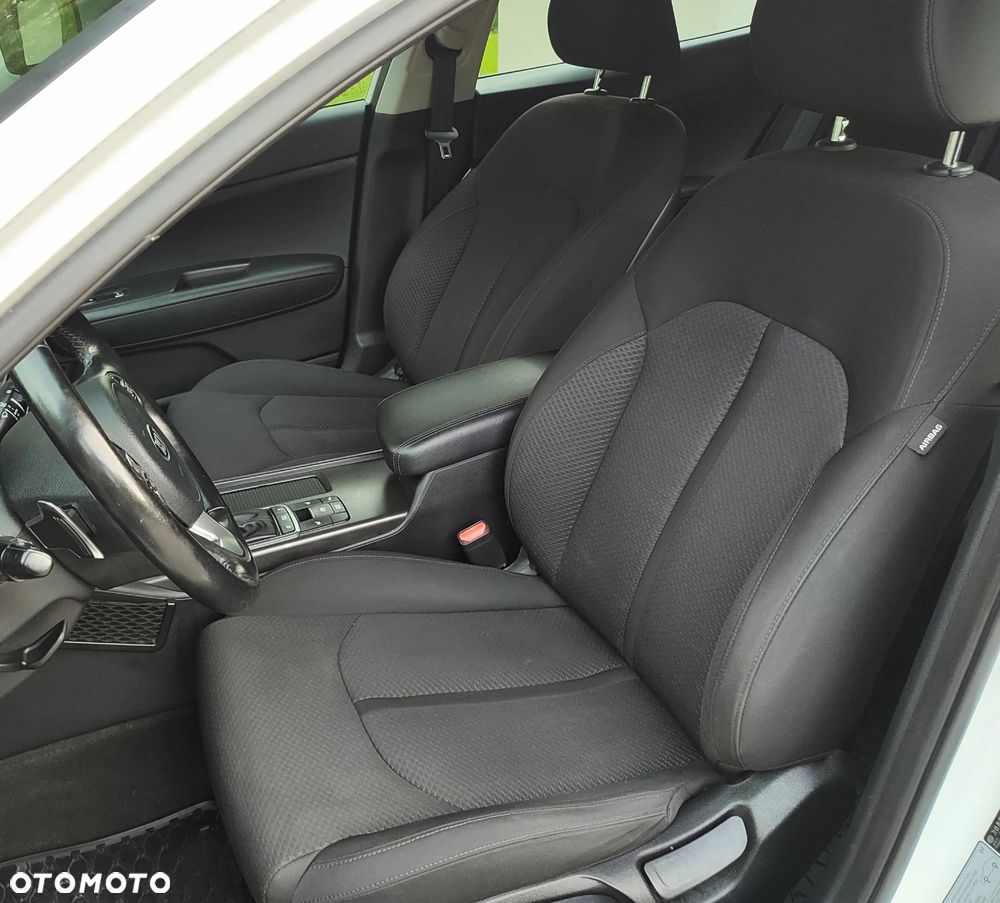 Kia Optima - 9