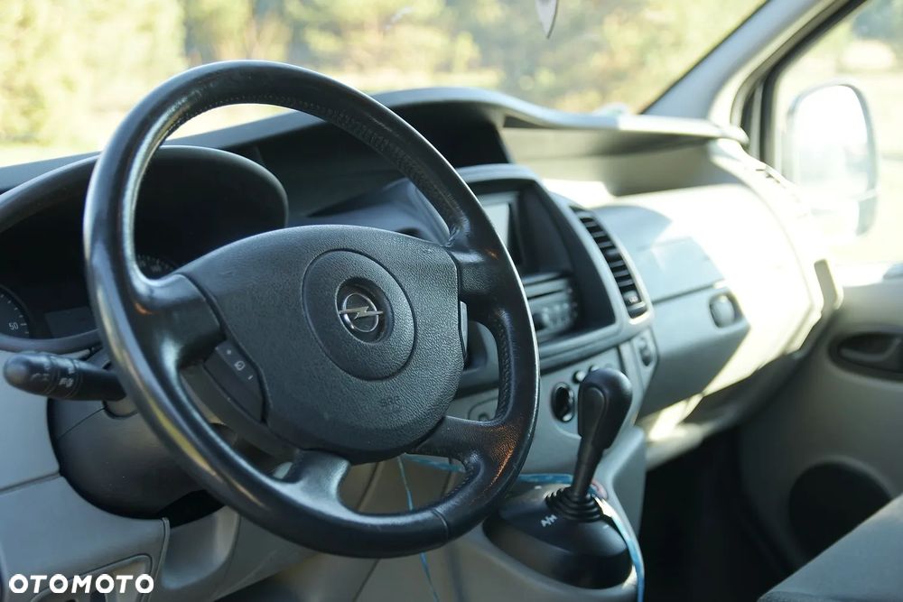 Opel Vivaro L1H1Easytronic DPF Tour Cosmo - 26