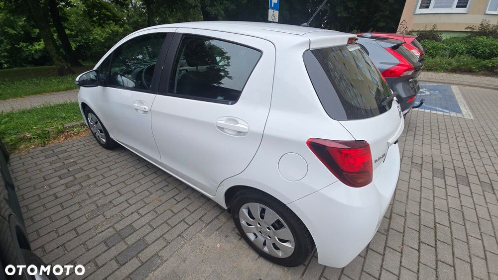 Toyota Yaris 1.0 Active - 5