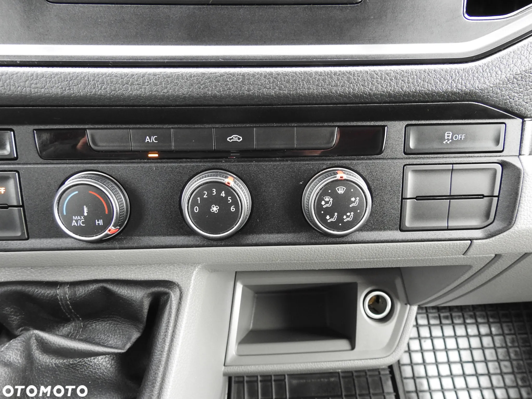 MAN TGE 3.180 CHŁODNIA KONTENER -5*C 8 PALET FUNKCJA GRZANIA TEMPOMAT KLIMATYZACJA PNEUMATYKA 180KM [ 013407 ] - 37
