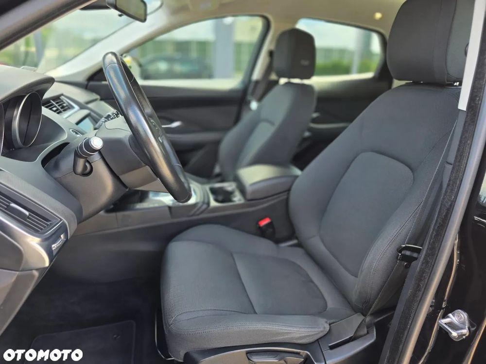 Jaguar E-Pace 2.0 i4P AWD R-Dynamic SE - 25
