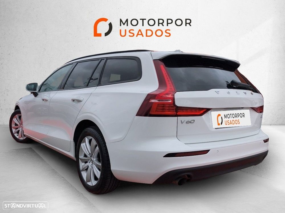 Volvo V60 2.0 B4 Momentum Geartronic - 7