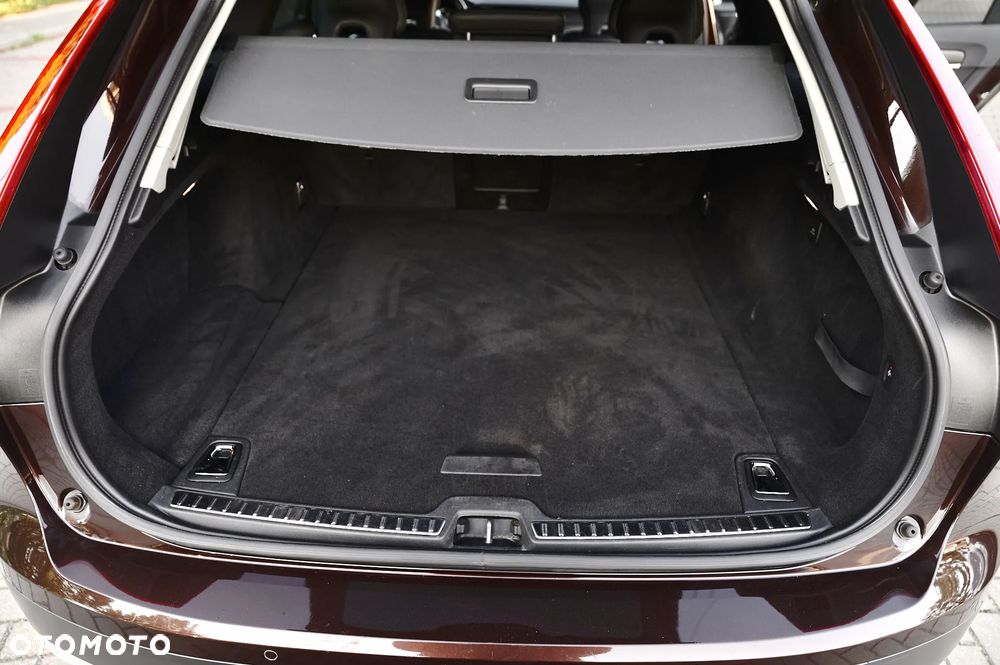 Volvo V90 Cross Country D5 SCR AWD Pro - 21