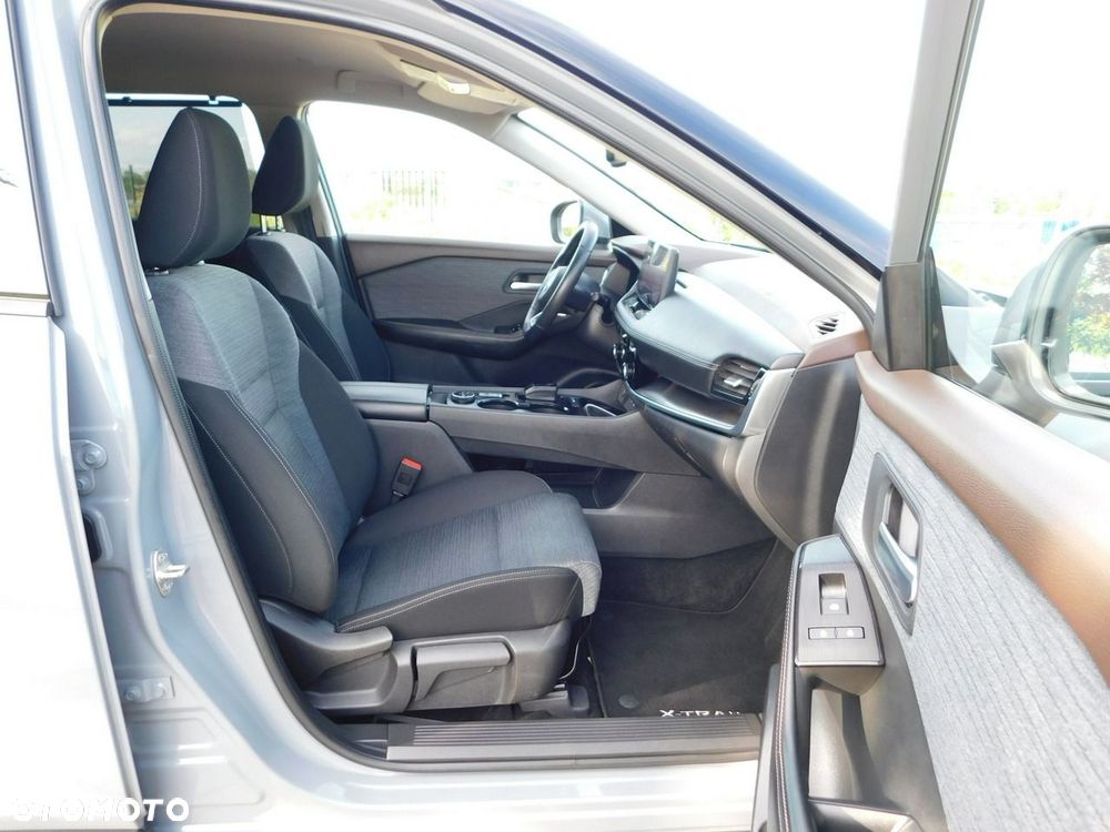 Nissan X-Trail - 11