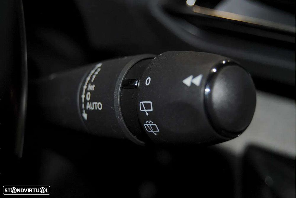 Peugeot 3008 1.6 Hybrid GT e-EAT8 - 35