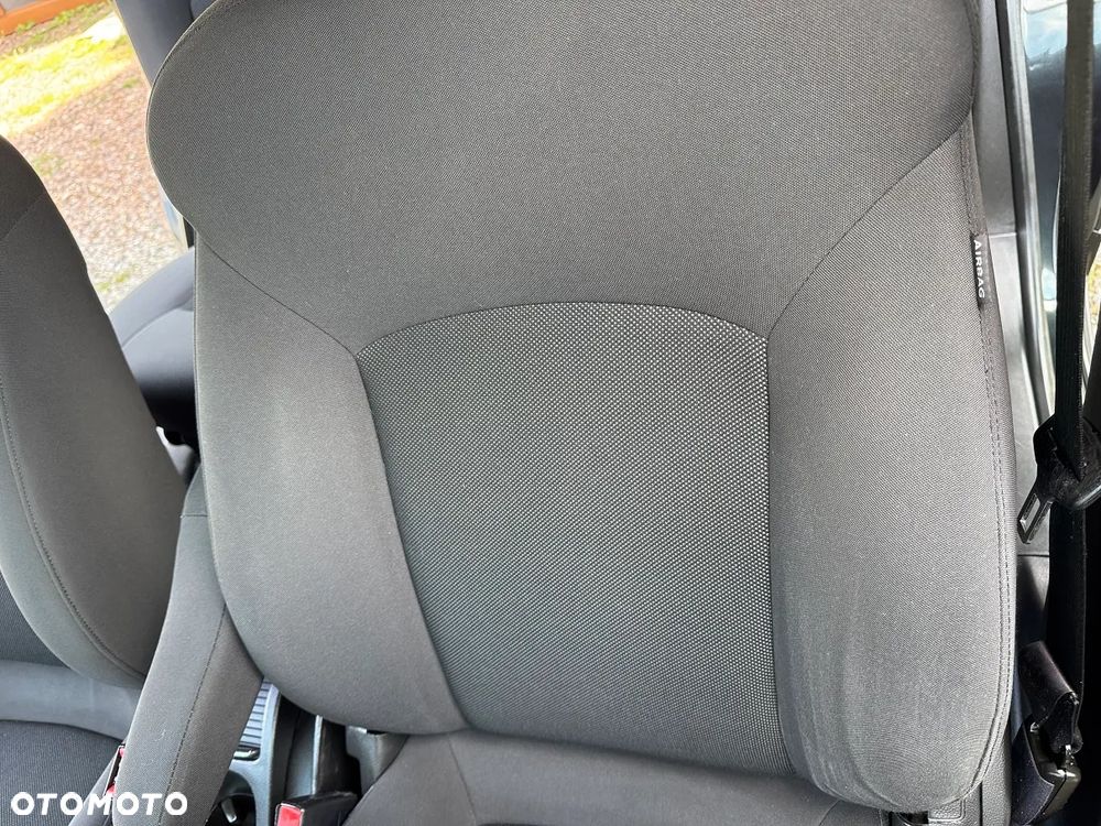 Chevrolet Orlando - 21